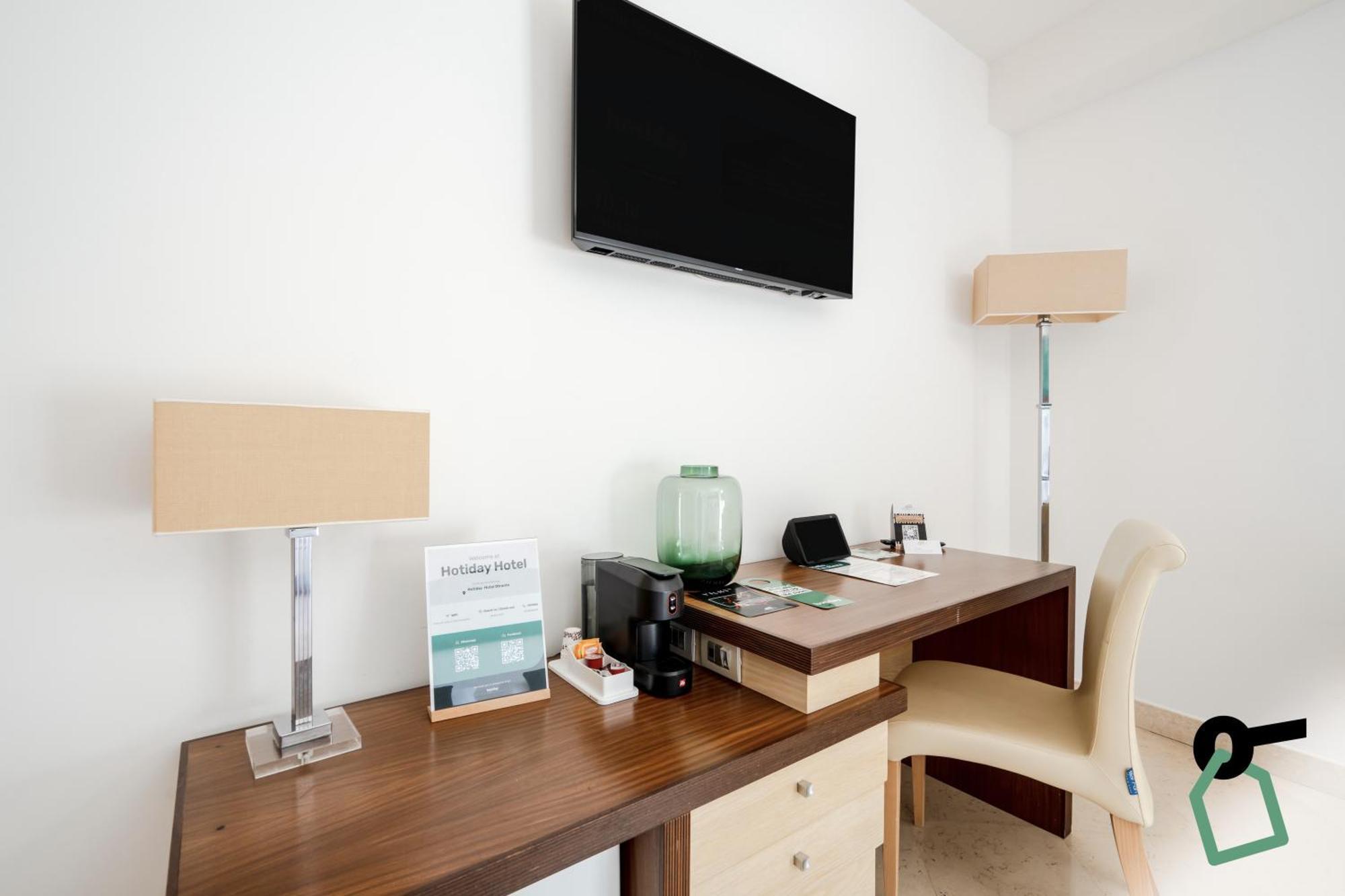 Hotel Hotiday Collection - 4*